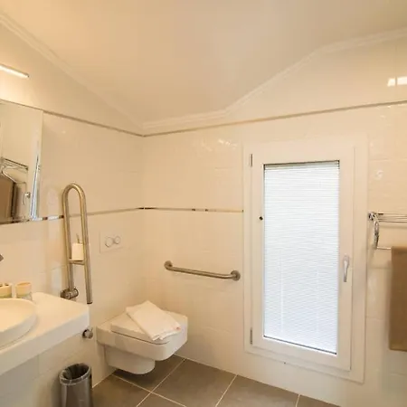 Crescent Twins- Blue 달리안