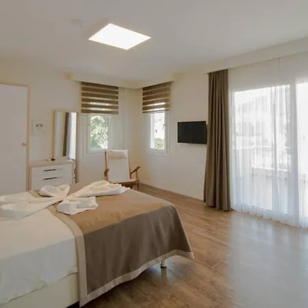 빌라 Crescent Twins- Blue