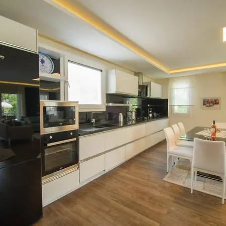 Villa Crescent Twins- Blue Vılla Dalyan