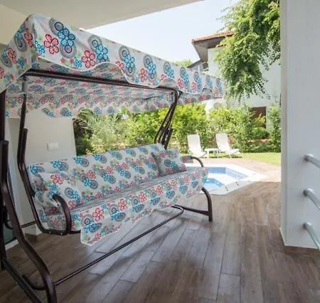 Crescent Twins- Blue Vılla Villa *