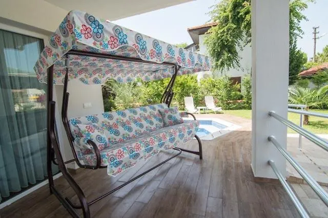 Crescent Twins- Blue 别墅 *